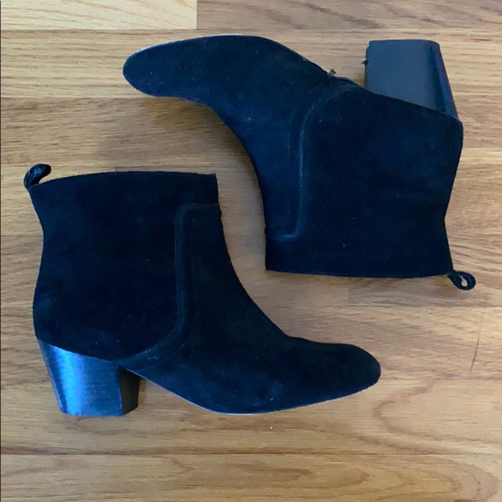 Eighteen68 black suede heeled booties